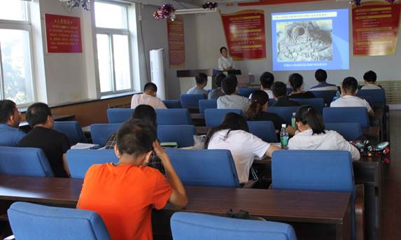 说明: G:\教学\本科生课件\腐蚀与防护\腐蚀课程\课程记录\2017-2018春季\包翠敏讲课\IMG_2120.JPG